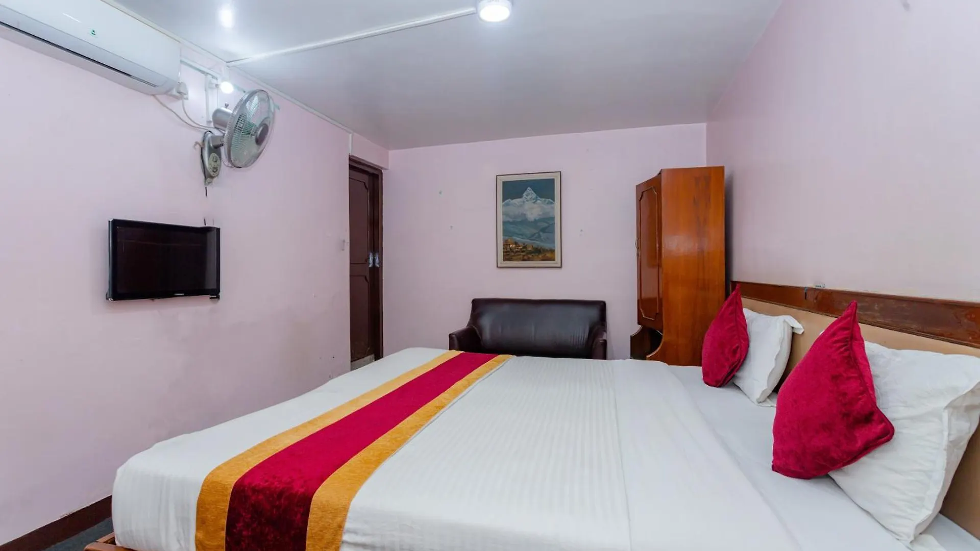 ***  Oyo 802 Hotel Pacific Kathmandu Nepal